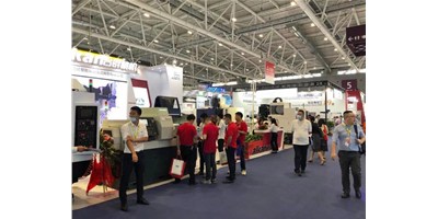 展会快讯：：第22届深圳机械展今日开幕，，，至尊国际精机带您直播看展
